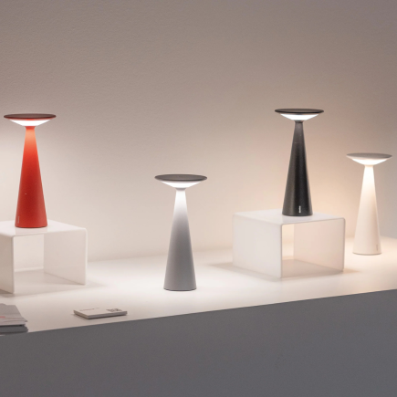 ZAFFERANO Damina Lampa dotykowa LED - czerwona 9x19,3 cm